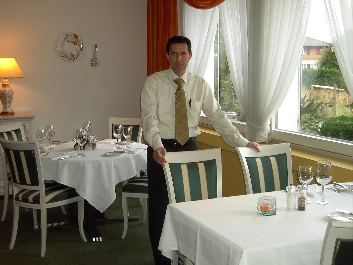Hotel Restaurant Klosterli Pieterlen Exterior photo