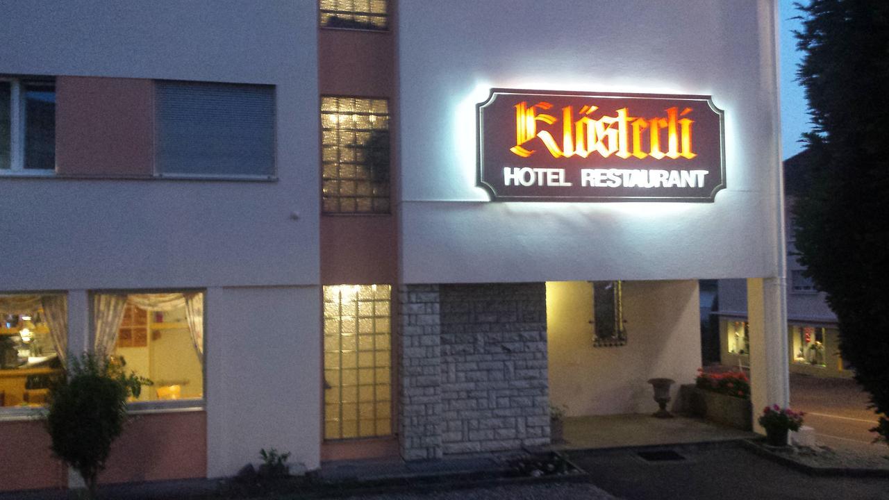 Hotel Restaurant Klosterli Pieterlen Exterior photo